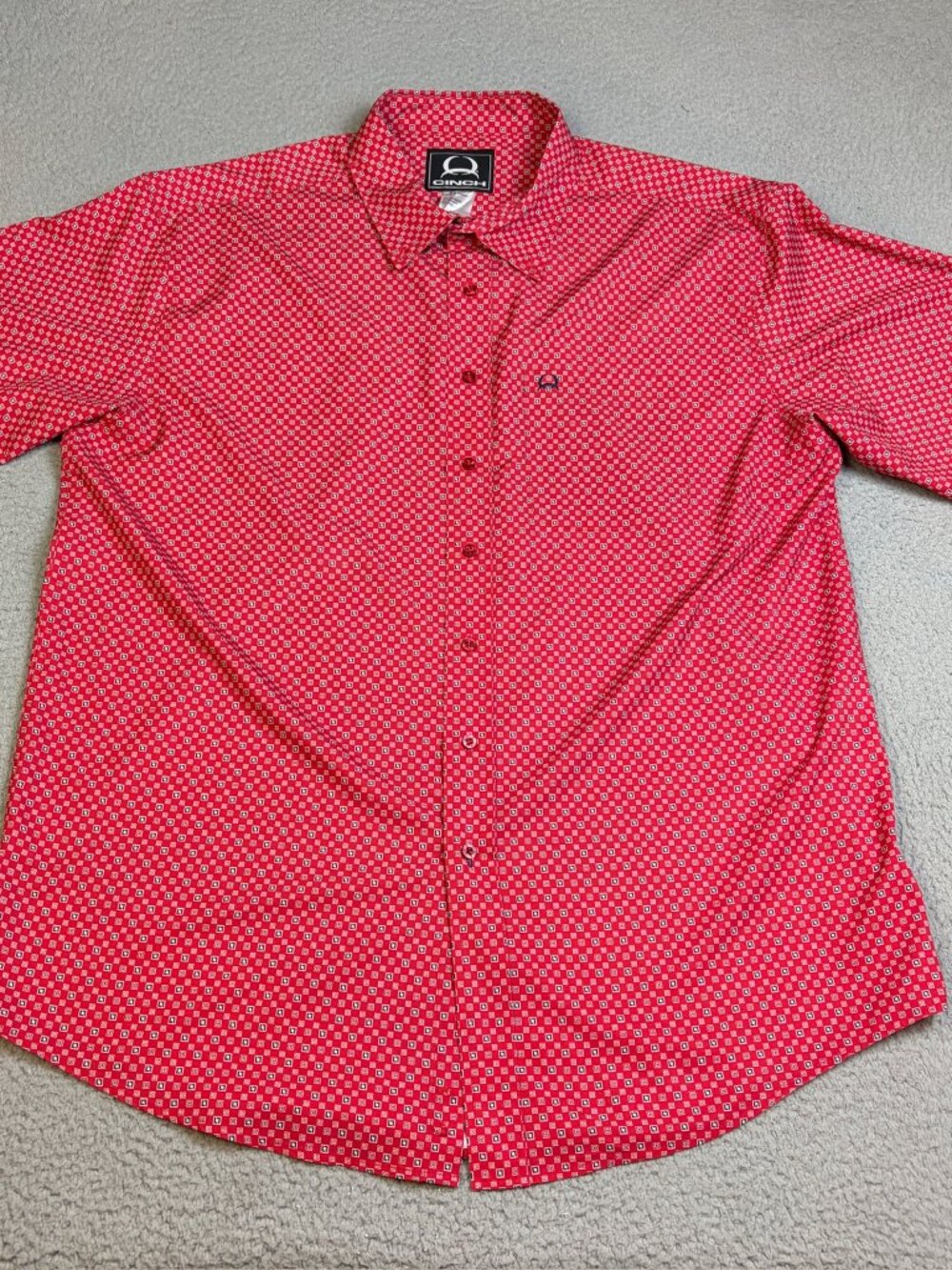Cinch Button Down Mens Size XXL Red Geometric Pattern Short Sleeve Buttons